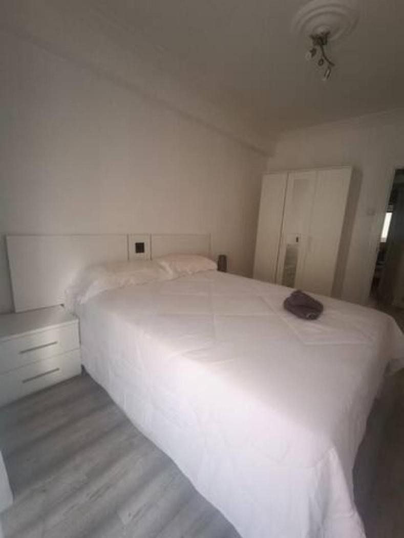 Apartamento San Anton อูเอสกา ภายนอก รูปภาพ
