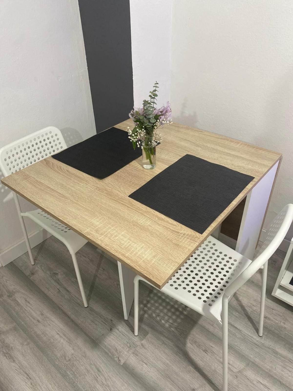 Apartamento San Anton อูเอสกา ภายนอก รูปภาพ