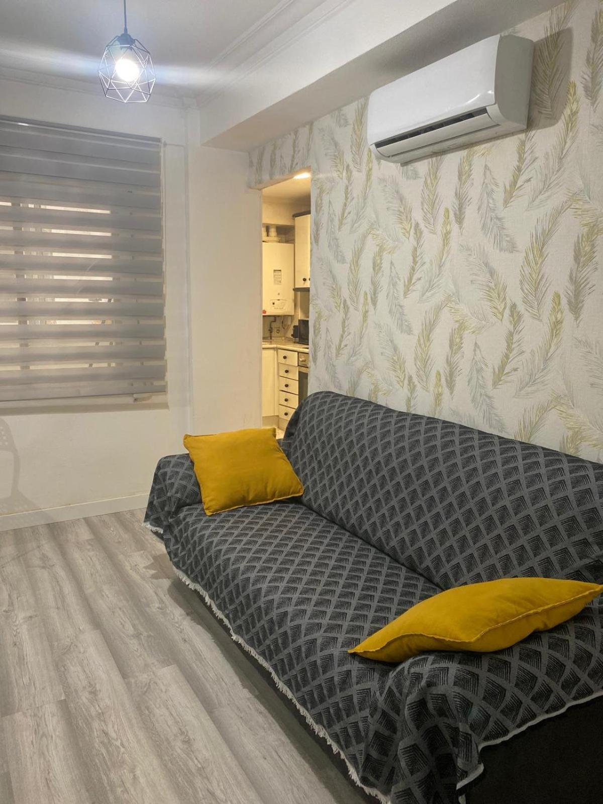 Apartamento San Anton อูเอสกา ภายนอก รูปภาพ